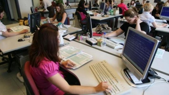 Αιτήσεις για 266 προσλήψεις σε δέκα δήμους και φορείς