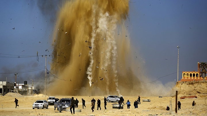 Τέσσερις Παλαιστίνιοι σκοτώθηκαν στη Γάζα – Σφοδροί βομβαρδισμοί από τον ισραηλινό στρατό