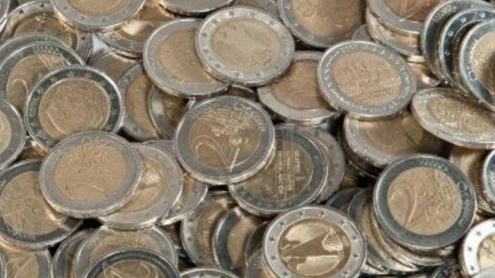 Αυτά είναι τα νέα ελληνικά κέρματα των 2 ευρώ – Βγήκαν σε κυκλοφορία – ΦΩΤΟ