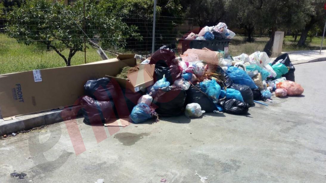 Διακοπές με… σκουπίδια στο Διακοπτό – ΦΩΤΟ  αναγνώστη