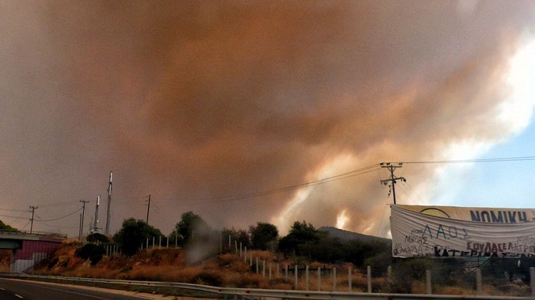 Εκπρόσωπος Πυροσβεστικής: Οι πολίτες να ακολουθούν τις οδηγίες των Αρχών
