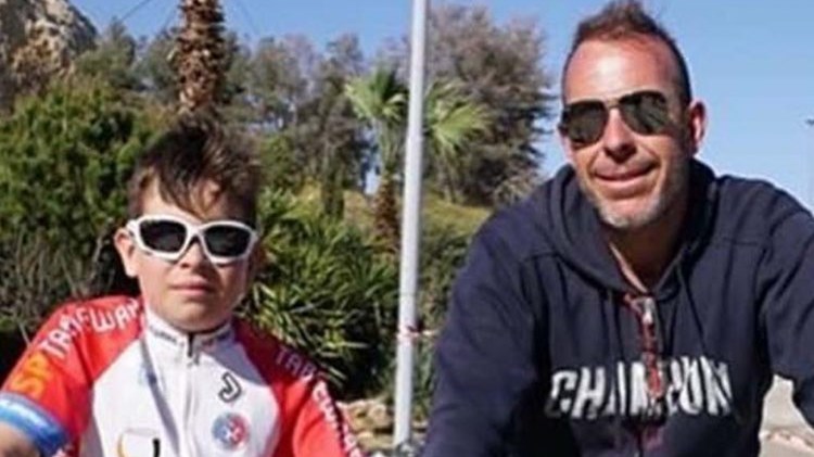 Δραματική έκκληση: Αγνοούνται πατέρας και ο 11χρονος γιος του στο Μάτι- Βρέθηκε νεκρή η 14χρονη κόρη- ΦΩΤΟ