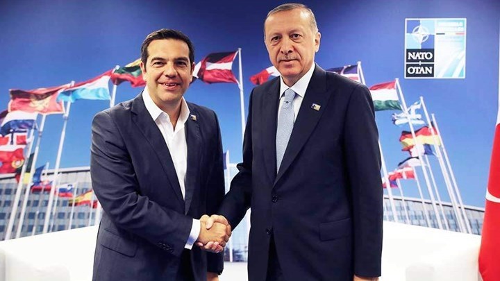Στις 2 το μεσημέρι η τηλεφωνική επικοινωνία Τσίπρα – Ερντογάν
