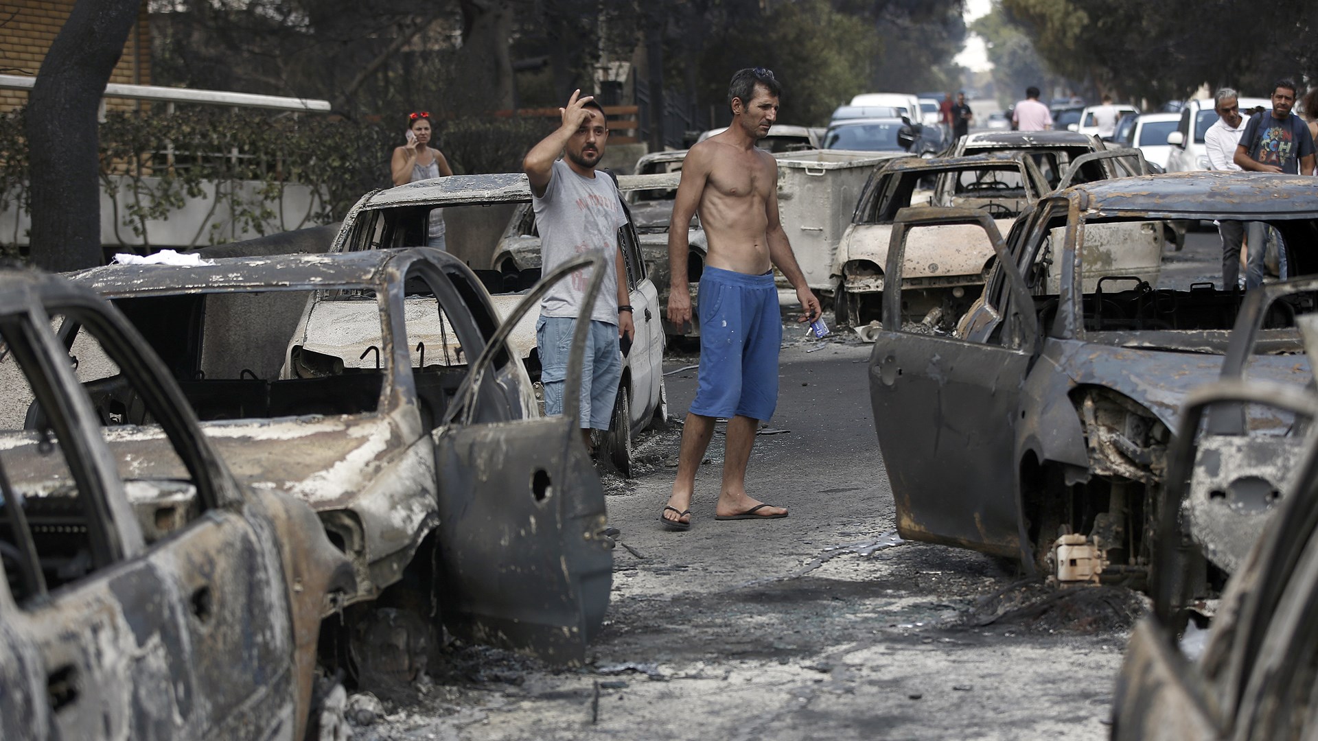 Ανατριχιαστική μαρτυρία: Είχα αγκαλιά την κόρη μου και της έλεγα θα σωθούμε – ΦΩΤΟ