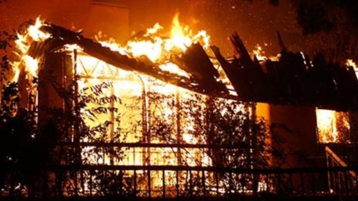 Μηνύματα συμπαράστασης και αλληλεγγύης στον ελληνικό λαό διαβίβασαν μέσω του Νίκου Κοτζιά οι ΗΠΑ, η Ολλανδία και η ΠΓΔΜ