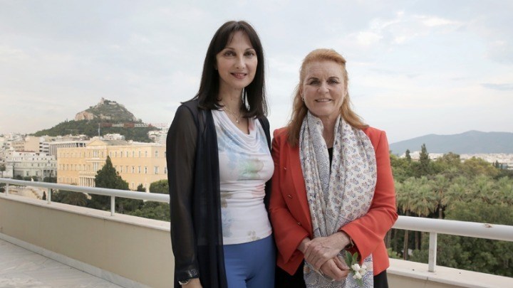 Στο πλευρό των πυρόπληκτων η Δούκισσα της Υόρκης, Σάρα Φέργκιουσον