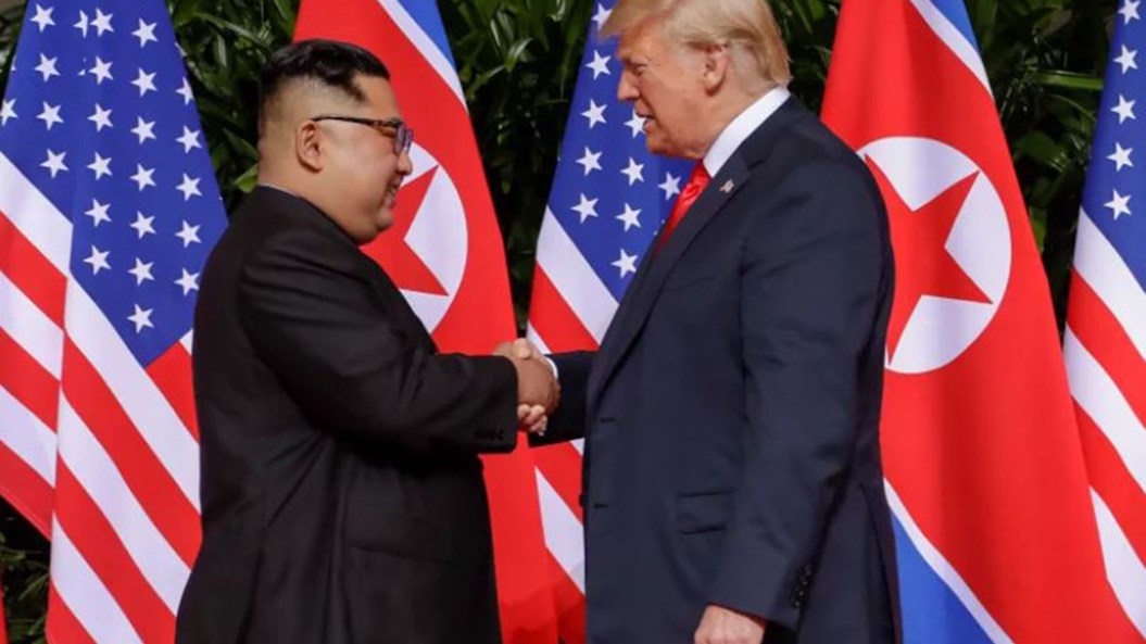 ΗΠΑ- Βόρεια Κορέα – Μεταγωγικό αεροσκάφος μετέφερε δεκάδες σορούς Aμερικανών στρατιωτών του πολέμου της Κορέας