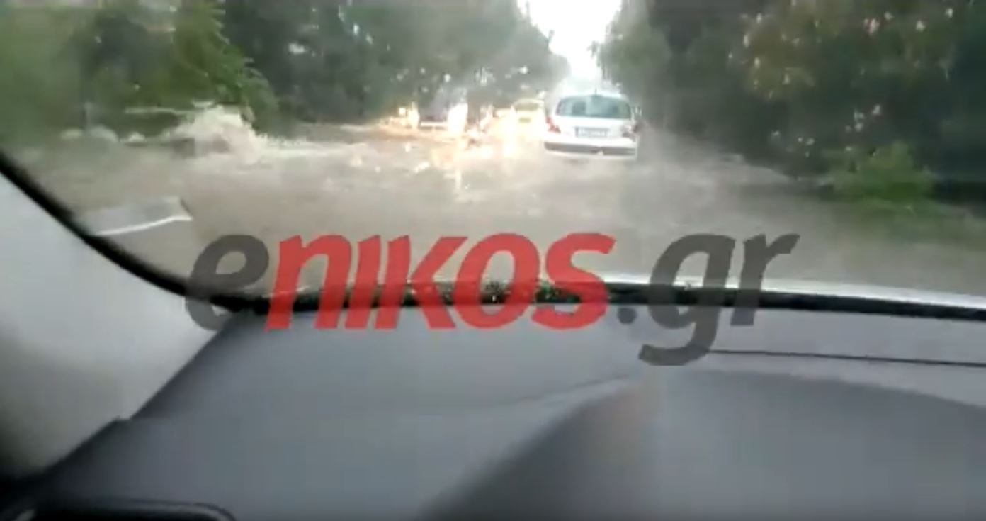 “Πνίγηκε” από την κακοκαιρία η Ριζούπολη – ΒΙΝΤΕΟ αναγνώστη- ΤΩΡΑ