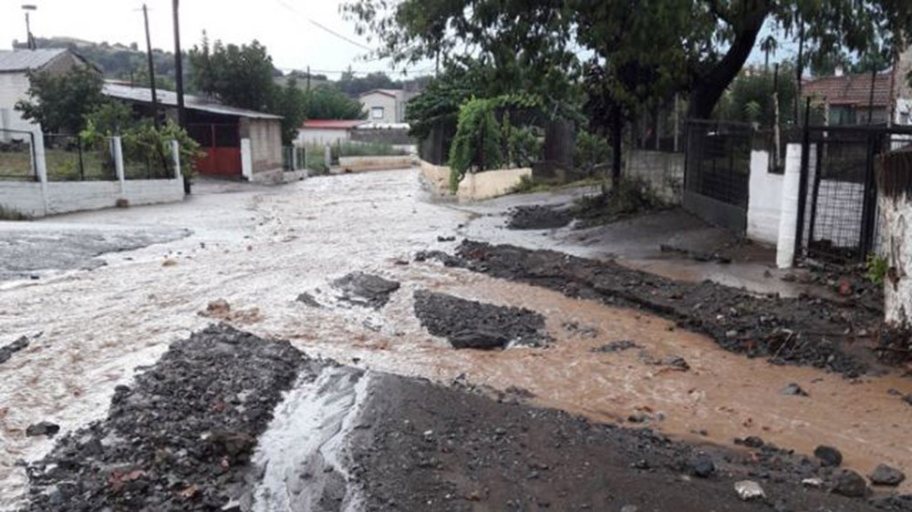 Νέες εικόνες καταστροφής από την κακοκαιρία στη Στύρφακα – ΦΩΤΟ – ΒΙΝΤΕΟ