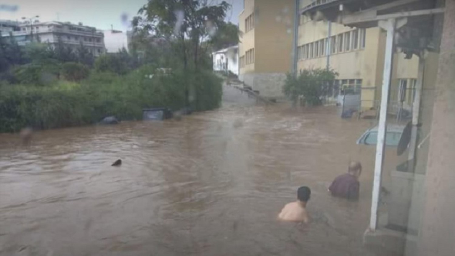 ΠΟΕΔΗΝ: Να γίνουν αντιπλημμυρικά έργα στο «Σωτηρία» πριν θρηνήσουμε θύματα