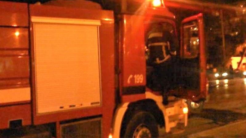 Φωτιά έξω από το θέρετρο του ΠΝ στην Αγία Μαρίνα – Αντιμετωπίστηκε άμεσα