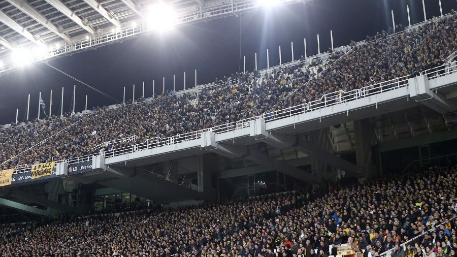 Τιμούν τη μνήμη των θυμάτων των πυρκαγιών ΑΕΚ και Γαλατά