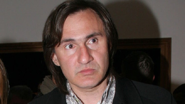 “O Άκης Σακελλαρίου θα βγει νικητής” λένε οι φίλοι του που έμαθαν πως πάσχει από την λοίμωξη των λεγεωνάριων