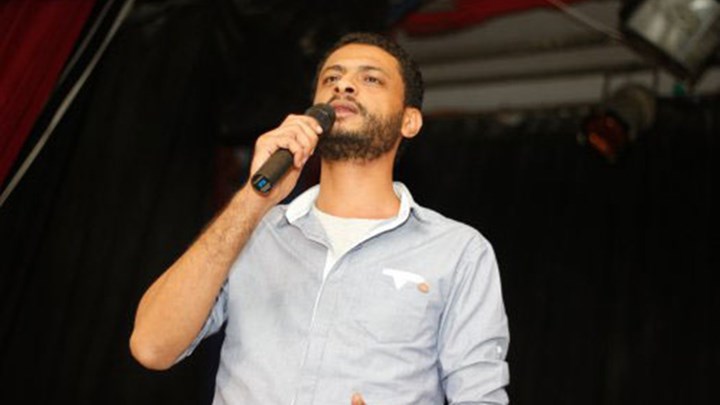 Αιγύπτιος ποιητής φυλακίζεται με την κατηγορία της «δυσφήμισης των ενόπλων δυνάμεων»