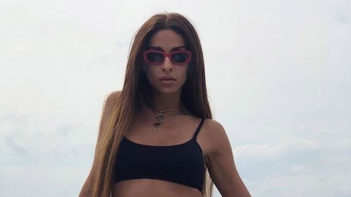 Έβαλε «φωτιά» στο Instagram η εκρηκτική Φουρέιρα – Πόζαρε με αποκαλυπτικό μαύρο μπικίνι – ΦΩΤΟ