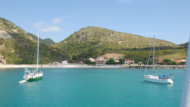 Έπαθε καρδιακή προσβολή και πέθανε επειδή δεν υπάρχει γιατρός στο νησί – Τι καταγγέλλουν οι κάτοικοι – ΒΙΝΤΕΟ