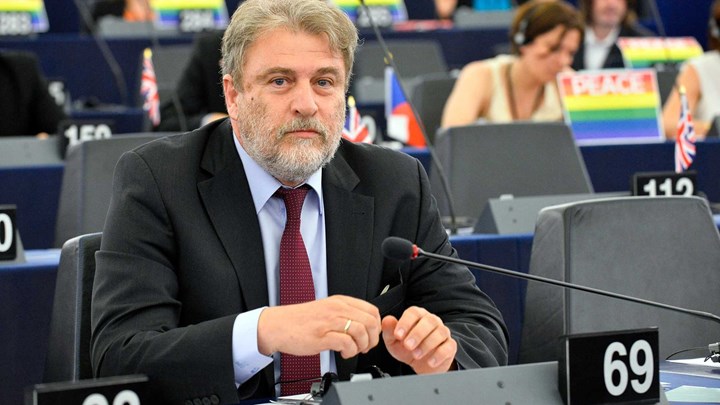 Ο Νότης Μαριάς καταγγέλλει: Η Ελλάδα δεν έχει εισπράξει τα διαθέσιμα ευρωπαϊκά κονδύλια για αντιπλημμυρικά έργα και δασοπροστασία