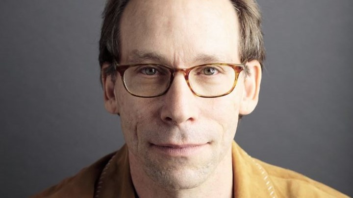 Διάσημος αστροφυσικός κατηγορείται ότι παρενόχλησε σεξουαλικά μία γυναίκα όταν έβγαζαν selfie – ΒΙΝΤΕΟ