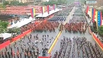 Ομιλία του Μαδούρο στο Καράκας διακόπηκε απρόοπτα – Μαρτυρίες για απόπειρα δολοφονίας του προέδρου – ΒΙΝΤΕΟ – ΤΩΡΑ