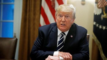 Τραμπ: Οι δασμοί είναι πολύ πιο αποτελεσματικοί από όσο κανείς θα περίμενε