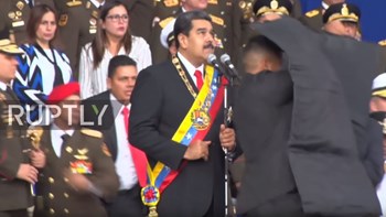 Έτσι προσπάθησαν να δολοφονήσουν τον Μαδούρο – Η στιγμή της επίθεσης με drones γεμάτα εκρηκτικά – ΒΙΝΤΕΟ