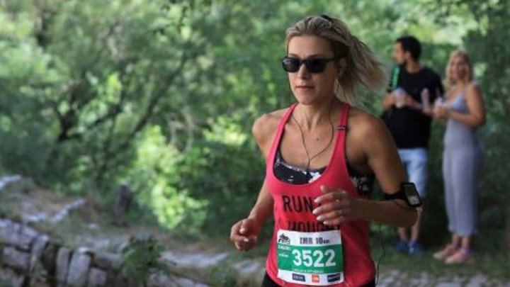 Σοκ στον Βόλο: Δέχθηκε άγρια επίθεση από σκυλιά, την ώρα που προπονούταν για τον μαραθώνιο – ΦΩΤΟ – ΒΙΝΤΕΟ