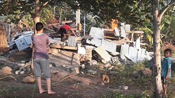 Στους 91 αυξήθηκε ο απολογισμός των νεκρών από τον μεγάλο σεισμό στην Ινδονησία