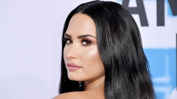 Demi Lovato μετά την περιπέτειά της με τα ναρκωτικά: Νιώθω ευγνώμων που ζω