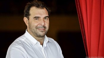 Απολύθηκε ο διευθυντής της Βασιλικής Ορχήστρας της Ολλανδίας λόγω καταγγελιών για σεξουαλική παρενόχληση