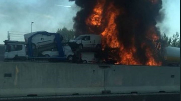 Αναφορές για 20 τραυματίες από τη μεγάλη έκρηξη στην Μπολόνια