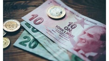 Νέο χαμηλό ρεκόρ για την τουρκική λίρα – Στον απόηχο των εντάσεων με τις ΗΠΑ