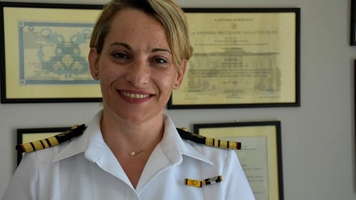 Ειρήνη Αργύρη: Η αντιπλοίαρχος που έγινε η πρώτη γυναίκα κεντρική Λιμενάρχης