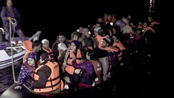 Πάνω από 450 μετανάστες διασώθηκαν στην θάλασσα από την ισπανική ακτοφυλακή