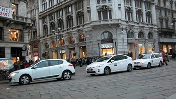 “Τσουχτερή” η βερμούδα για τους οδηγούς ταξί στην Ιταλία