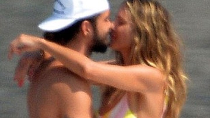 Στην Ιταλία ζει τον “καυτό” έρωτά της η Χάιντι Κλουμ – ΦΩΤΟ – ΒΙΝΤΕΟ