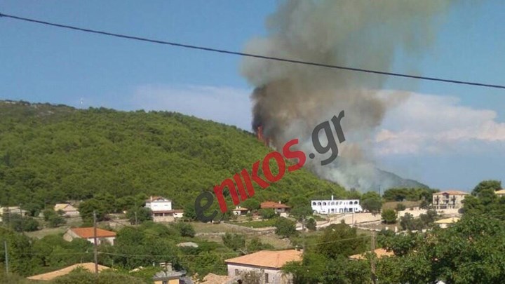 Νέες εικόνες από τη φωτιά στη Ζάκυνθο – ΦΩΤΟ αναγνώστη
