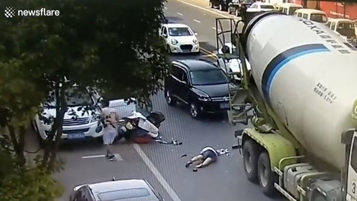 Σοκαριστικό ΒΙΝΤΕΟ: Μπετονιέρα λιώνει το κεφάλι γυναίκας κι όμως εκείνη ζει