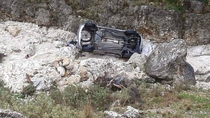 Θανατηφόρο τροχαίο στην Αρχαία Ολυμπία – Οδηγός έπεσε σε χαράδρα 200 μέτρων