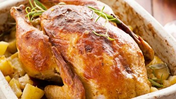 Ποιες τροφές δεν πρέπει να καταναλωθούν ξαναζεσταμένες- Τι κινδύνους κρύβουν