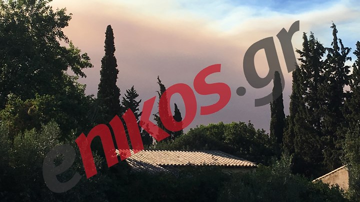 ”Μαύρος” καπνός  κάλυψε και την Ερέτρια  – ΦΩΤΟ αναγνώστη