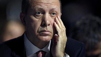 Ερντογάν: Η πρόσφατη βουτιά της λίρας δείχνει σχέδιο εναντίον της Τουρκίας