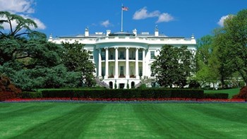 Οικονομικός σύμβουλος Λευκού Οίκου: Παρακολουθούμε στενά την κατάσταση στην Τουρκία