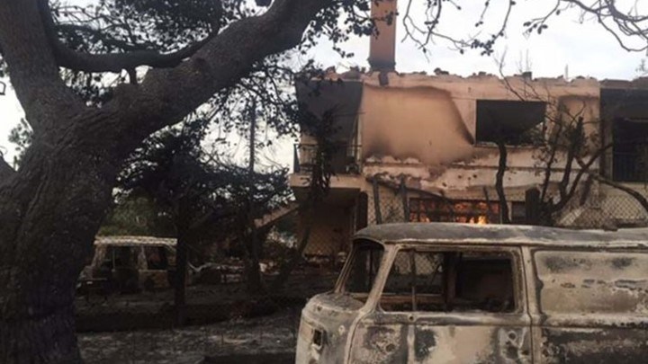 Υπουργείο Υποδομών: 3.830 οι αιτήσεις για τη χορήγηση του έκτακτου επιδόματος σε πυρόπληκτους