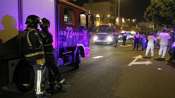 Σκηνές χάους σε νοσοκομείο στην Ισπανία – Συγγενής ασθενούς έβαλε φωτιά – ΒΙΝΤΕΟ