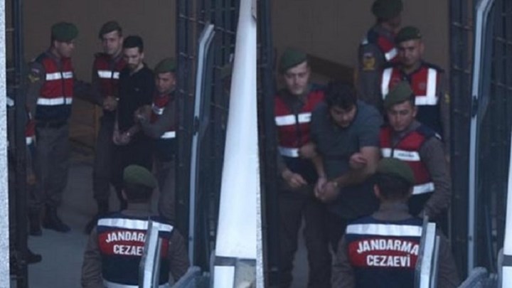 Ελεύθεροι έπειτα από 167 ημέρες οι Άγγελος Μητρετώδης και Δημήτρης Κούκλατζης – ΒΙΝΤΕΟ