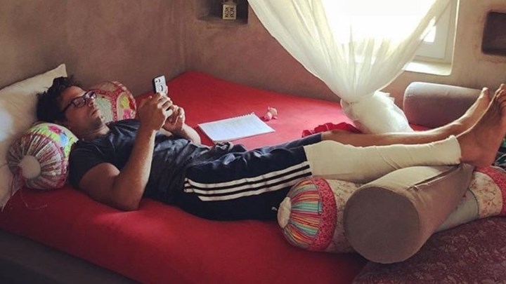 Ατύχημα για τον Αποστόλη Τότσικα – Τι λέει η σύζυγός του – ΦΩΤΟ