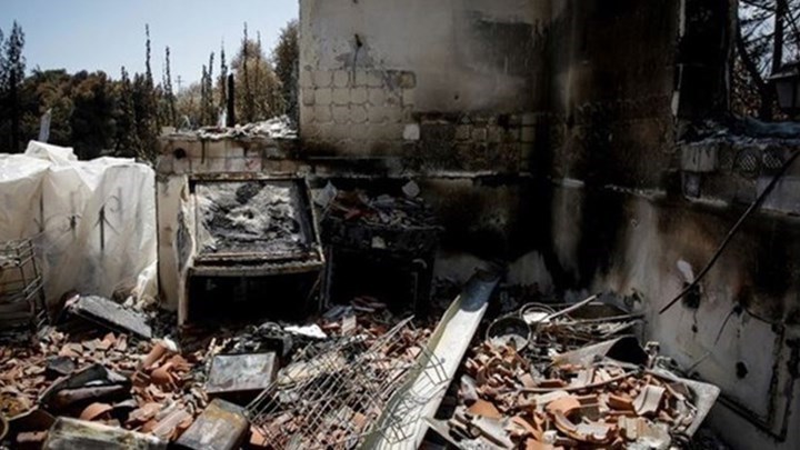 SZ: Οι πυρκαγιές χαλούν «τη φιέστα» του Αλέξη Τσίπρα
