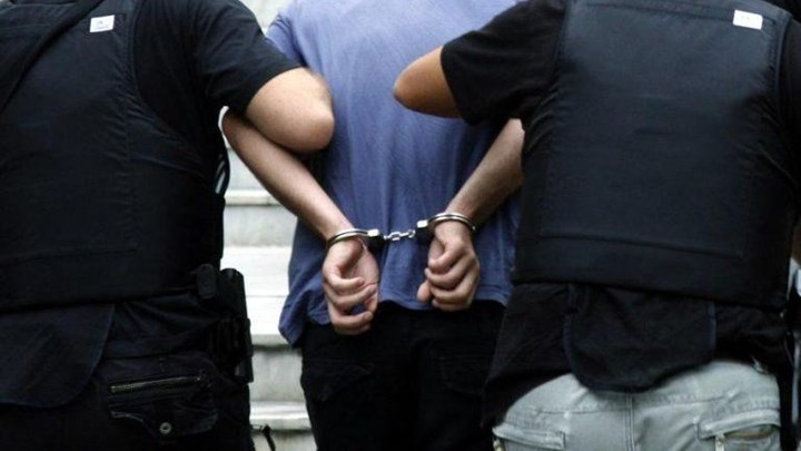 Τρεις συλλήψεις για εμπρησμούς σε Αττική και Έβρο
