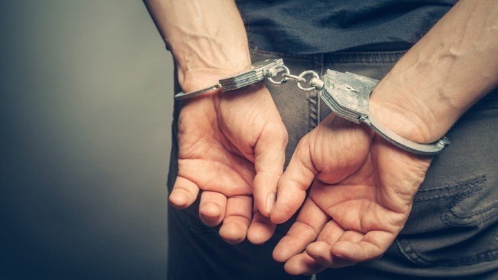 Συνελήφθη αστυνομικός για εμπρησμό στην Κρήτη