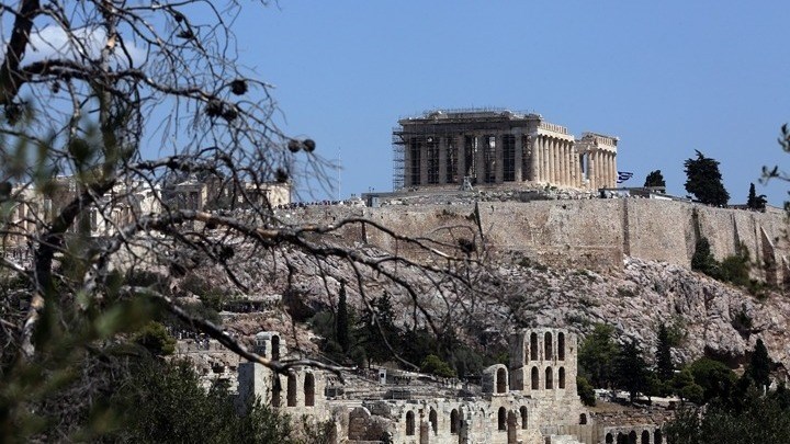 Τα διεθνή ΜΜΕ για την έξοδο της Ελλάδας από το πρόγραμμα: Τέλος του «μαραθωνίου» των μνημονίων